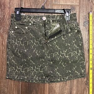 American Eagle Outfitters Green Patterned Mini Skirt